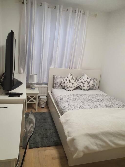 2 Bedroom Flat In Vauxhall, London Eksteriør bilde